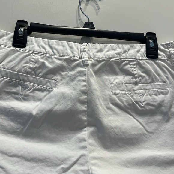 Gap "Khakis by Gap" Size 8R Light Khaki Twill Capri - Picture 6 of 7